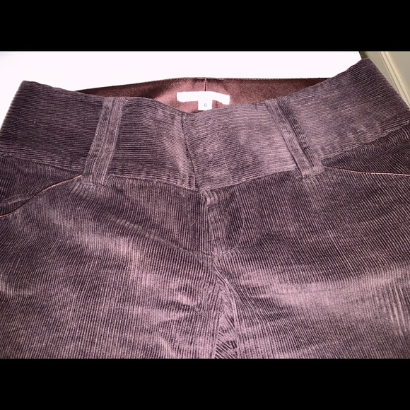 Alice & Olivia Brown Flare Corduroy Pants. Size 6 - Picture 4 of 6